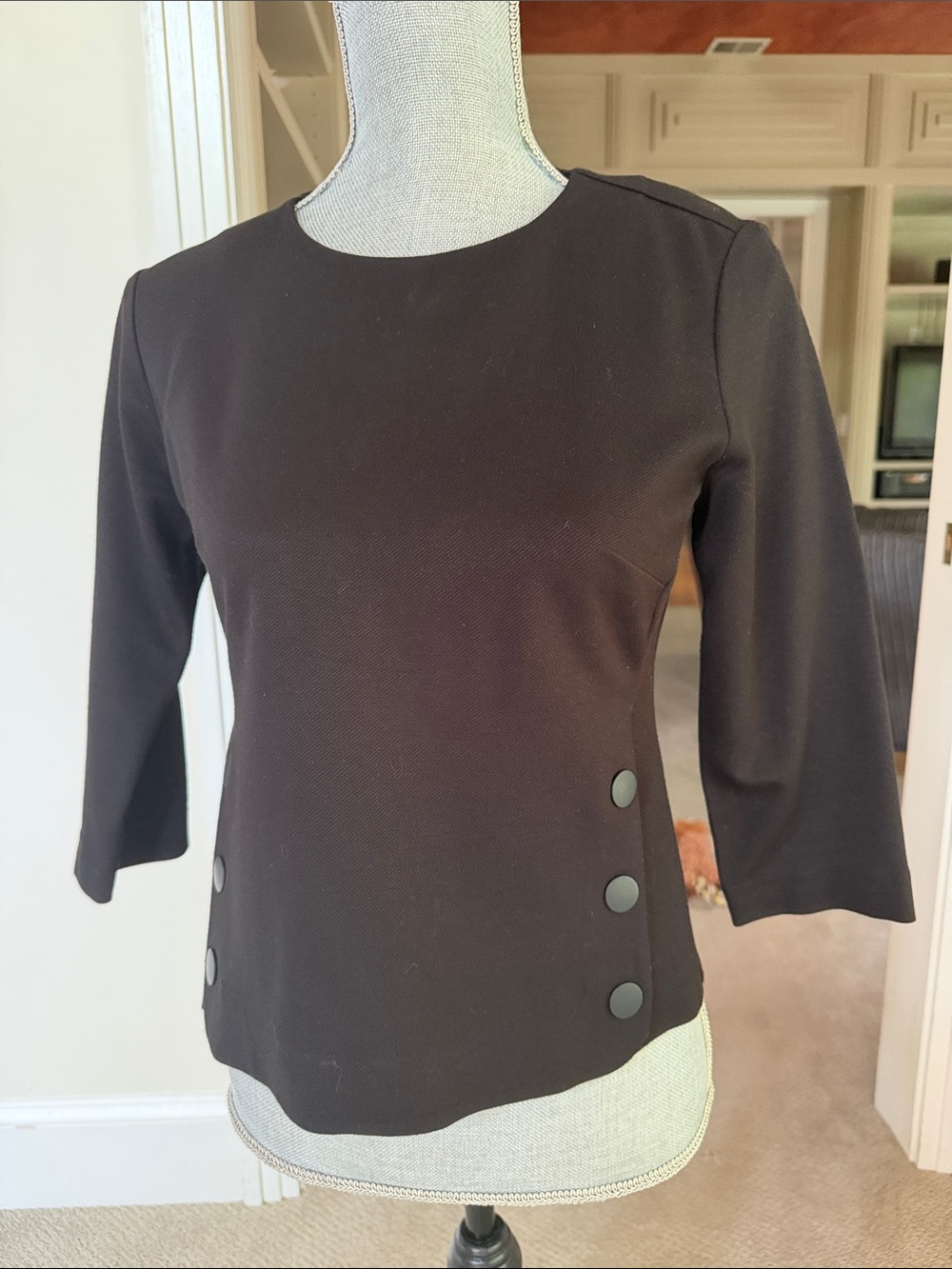 CAbi Women’s Black Button-Accent 3/4 Sleeve Top